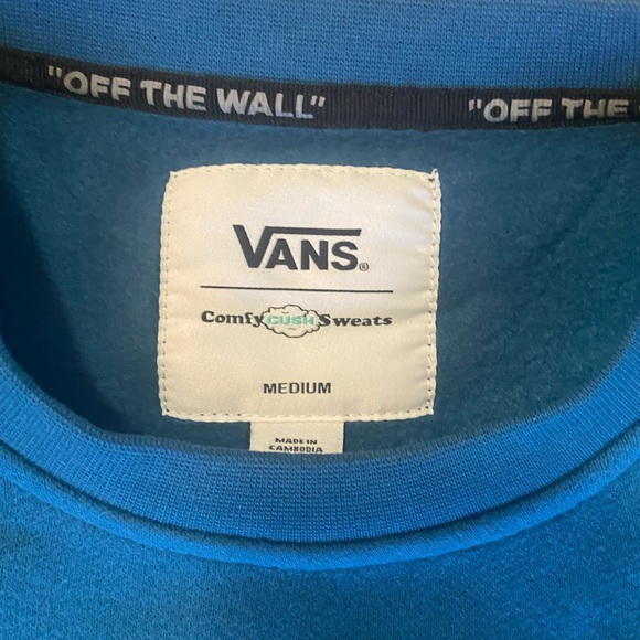 Vans oversized crewneck with side front pockets. - Picture 2 of 3